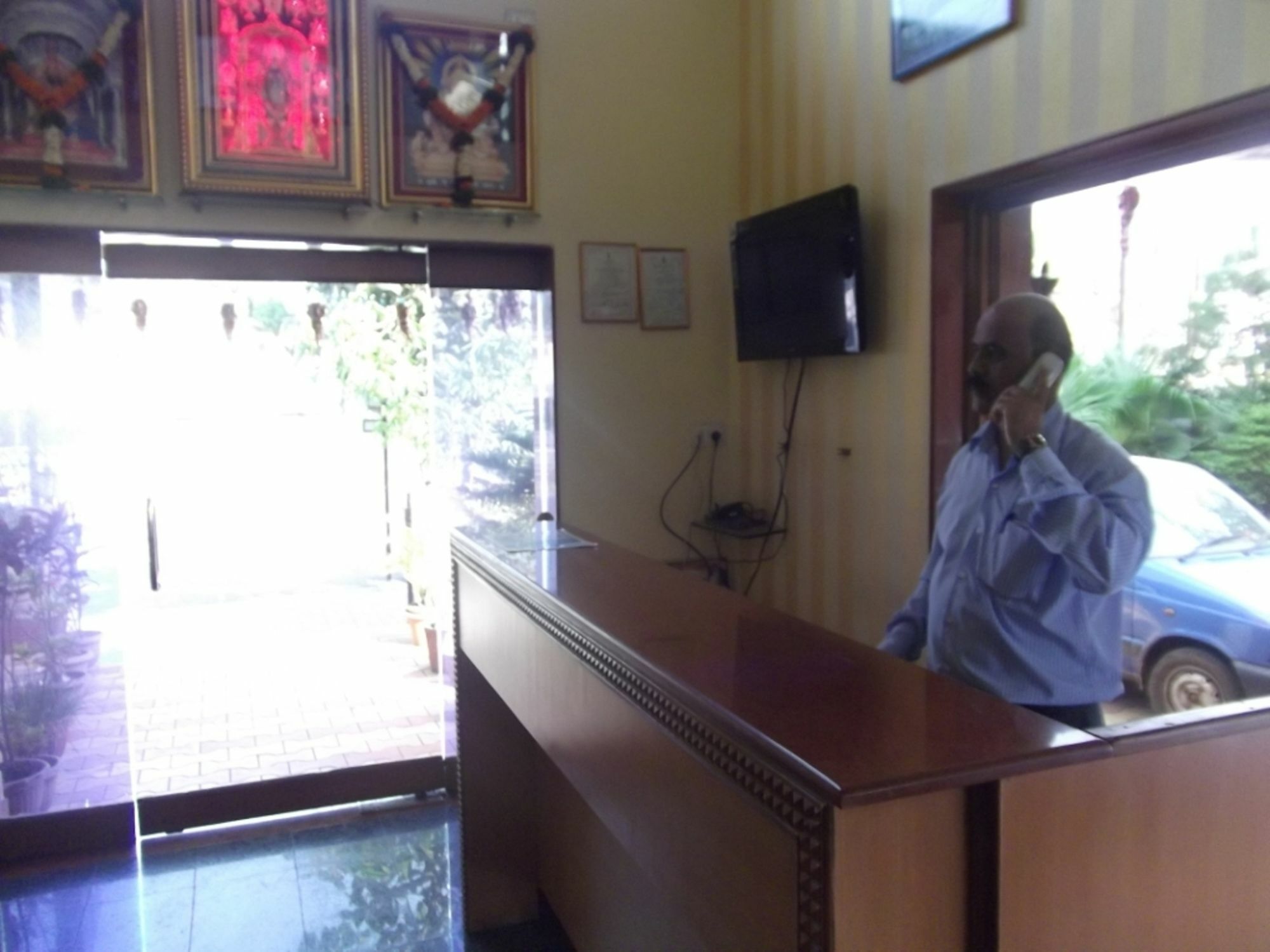 Hotel Ravikant Pune Ngoại thất bức ảnh